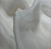 Tissu en mousseline de soie mélangée à de la viscose de 6 mm